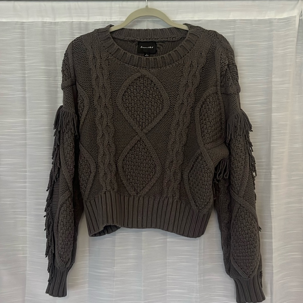 Line and Dot sweater